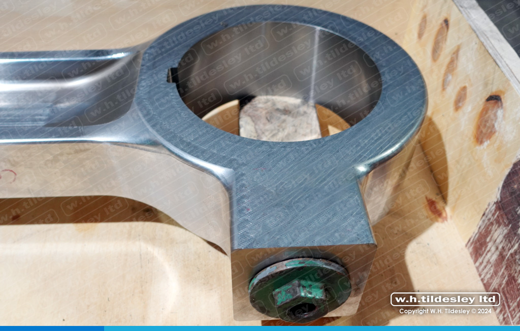 Newly Produced Forged & Machined Wheel Connecting Rod Locomotive